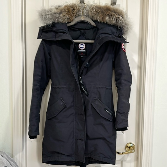Canada Goose Jackets & Blazers - Used Canada Goose Rossclair Heritage Parka Navy XS